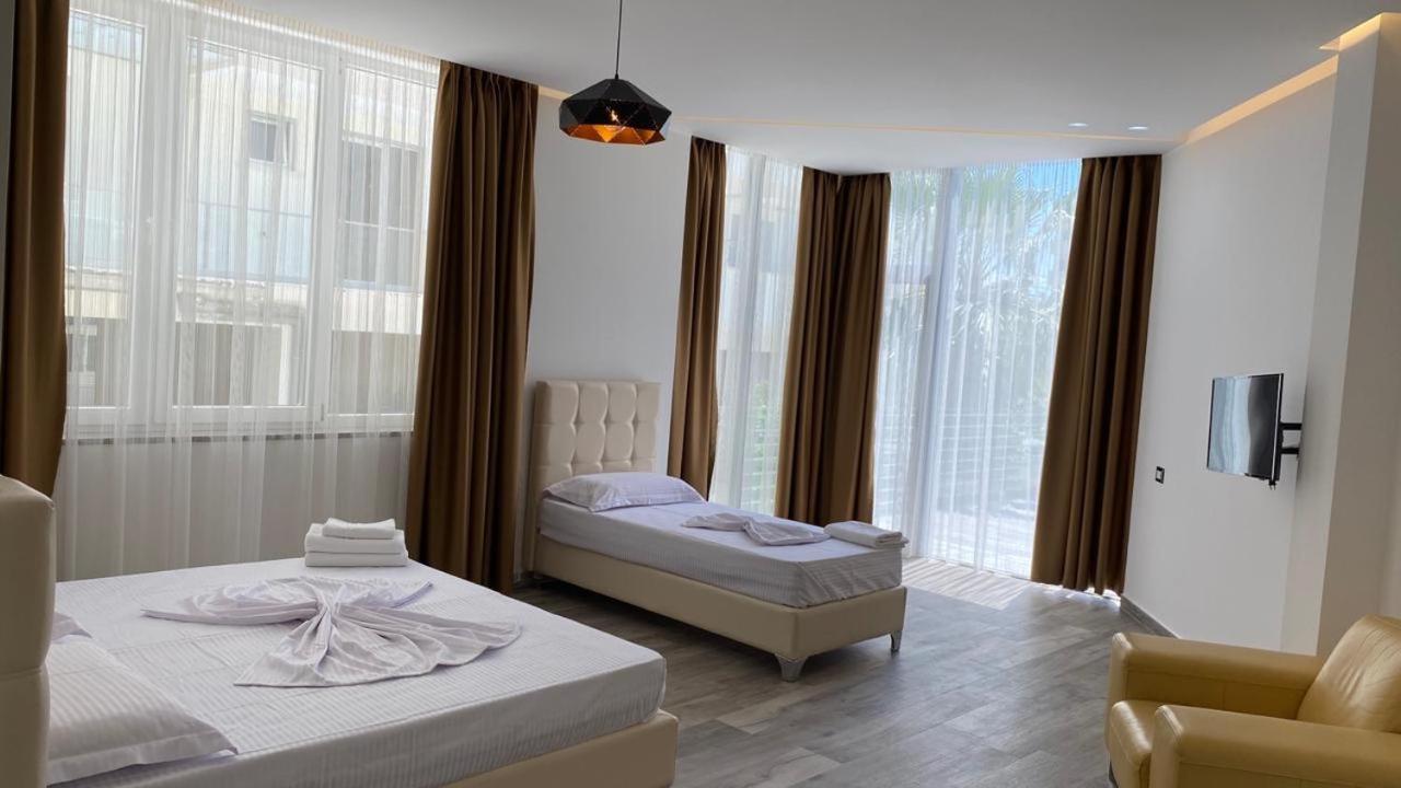 Mille Amici Hotel Shëngjin Dış mekan fotoğraf